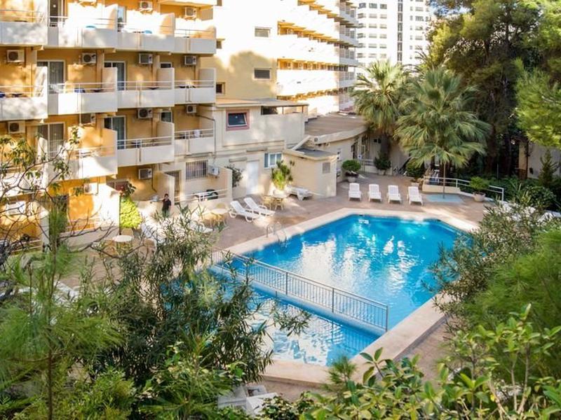 F50BE142A17F2E6E0183FA15CFFB9B95