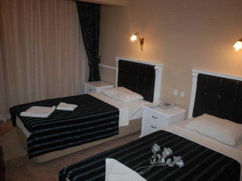 D660A2029C136FC4CE8DFDD2D15D792A