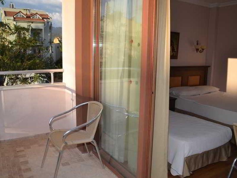 294BD931FFC17A0325528C2D8F61F73F