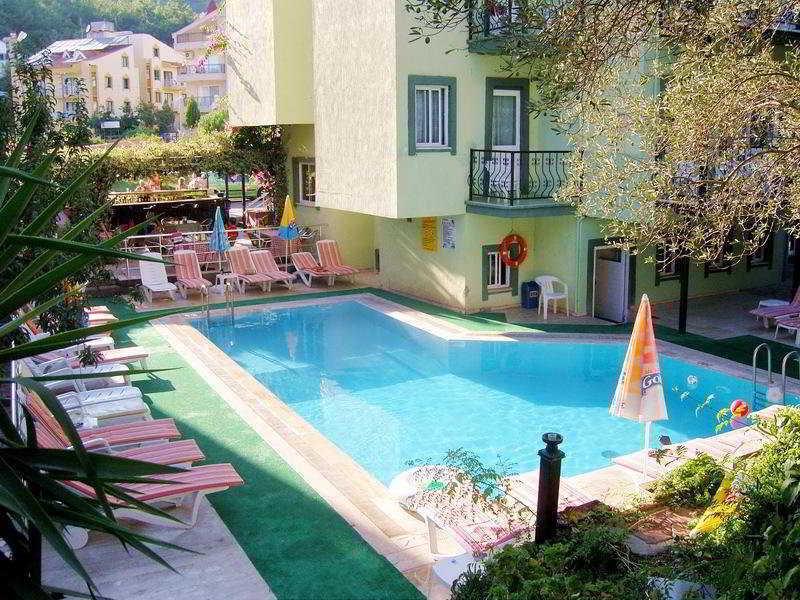 15B4A0A71B778D29A69D09090BD18B50