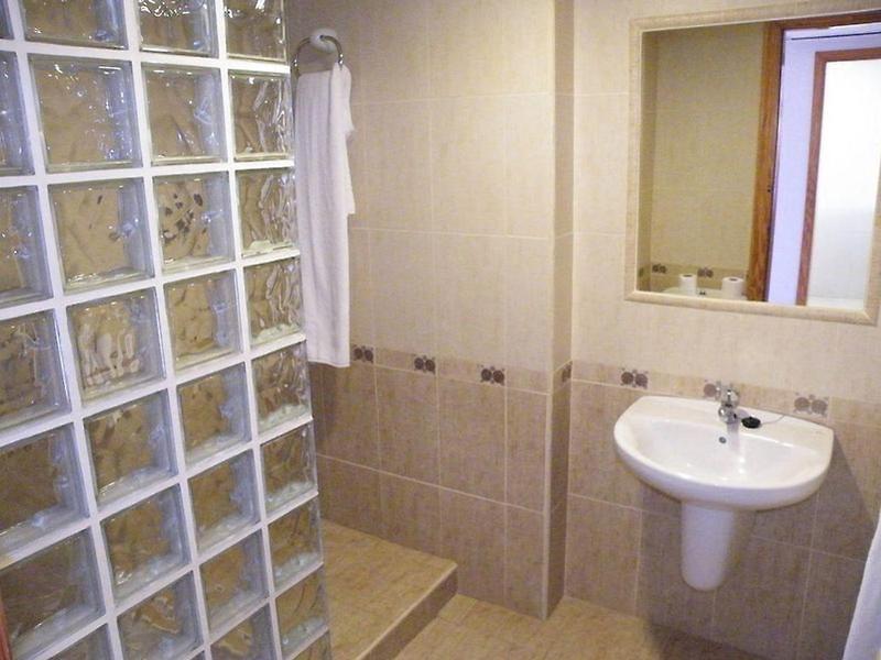 4AD05C84A259DEDDF869BCEFA4904216