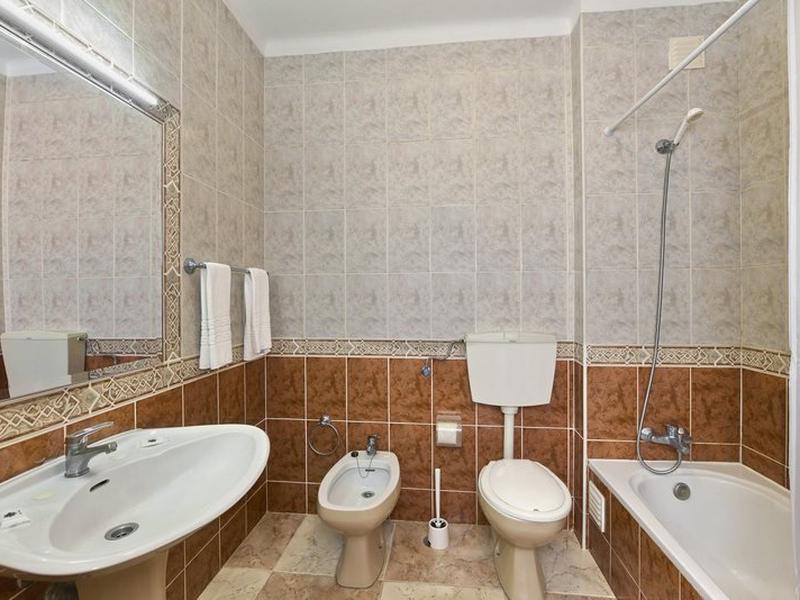 3263737E36C1AE44917BEEA8D36B4386