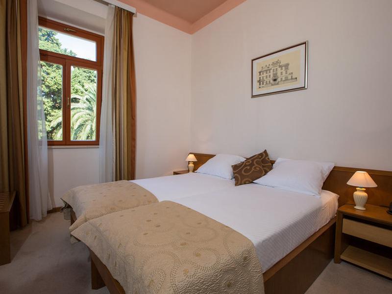 60FB35AA73B16F281D0163FB22F4100A