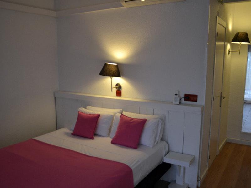 0691D320289CA1FF9FAF2C42CA9F88CA