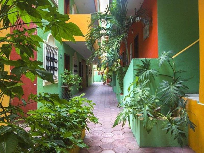 93C8E4B909B68AD4574B3C8FC4BB5B4C