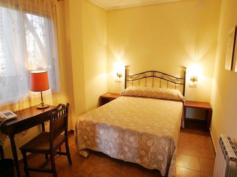 72C806109107D11E40BC6456294CDF1C