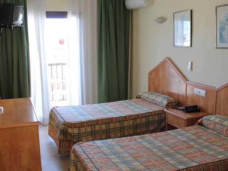 50E7B3800359047AF77CD5FF81A7ADA2