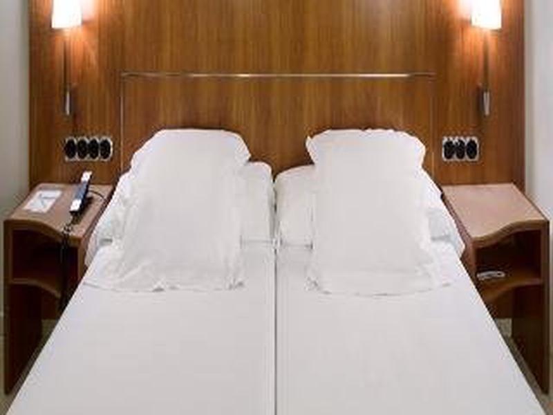 0D56F7404235FE1F86C950B65A831CA3