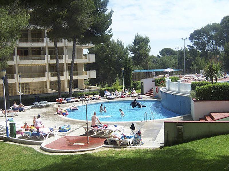 B218C97697DAD077A12D4CBBD98E9D48