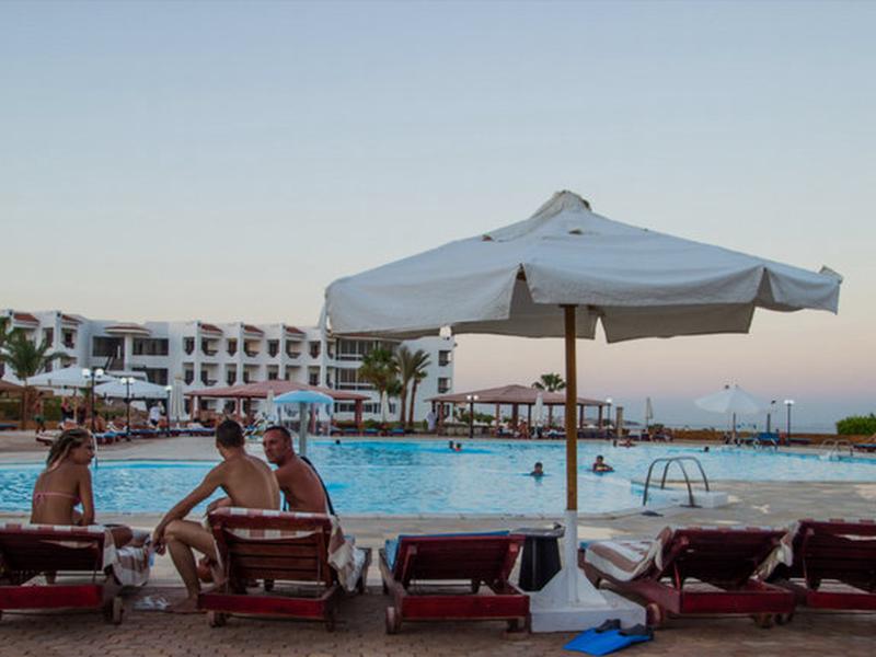 A04D9AFC397F03E0D6A6A1D0101CED72