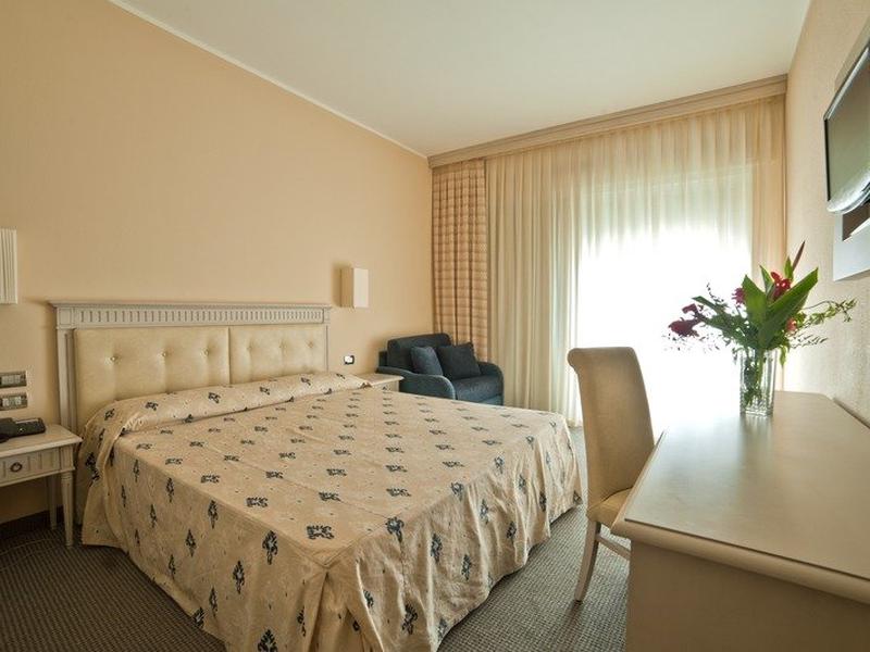 681D8DFFFB51A2B55D2026A3D67F103A