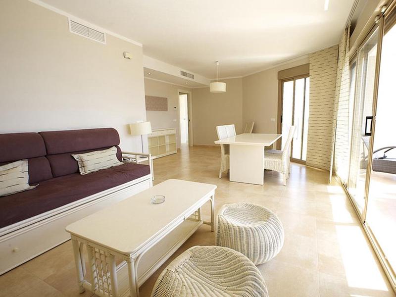 DEFDF5CB36165D7ECD9BA8DD8A90331A