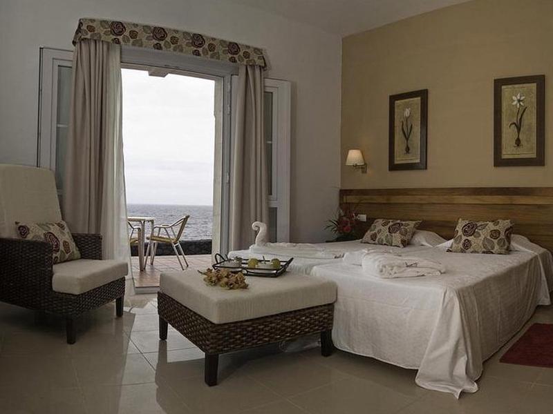 8DA780847BA006AFE550FA46A5BDAEBE