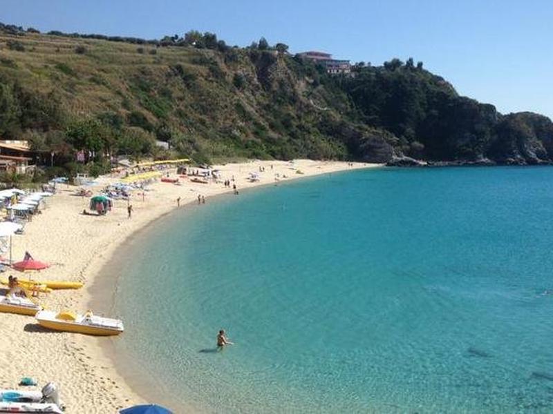 0E6C384DD4EEECF91968BA6FF9B7D4FD