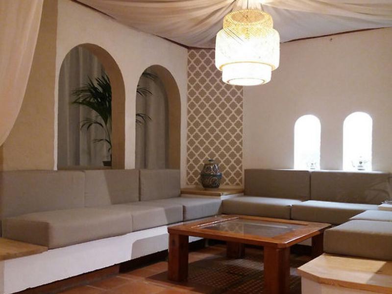 DC1FF728E96DB4CB6B6855C972B95F80