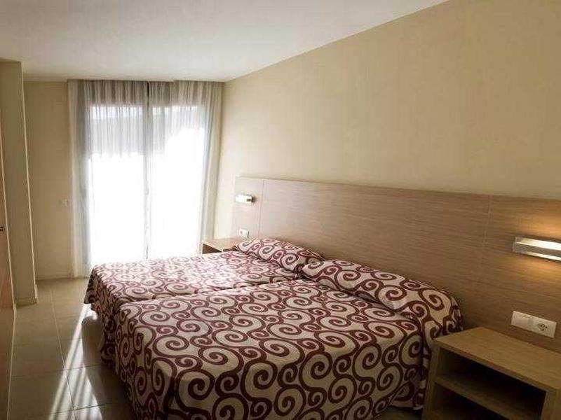 913AC4E651B93B8C27C8514DA7092DAF