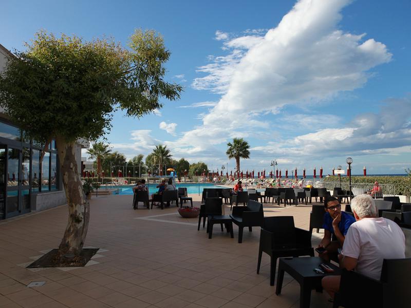 D9983E5223AF42019F34BB1A457BC016