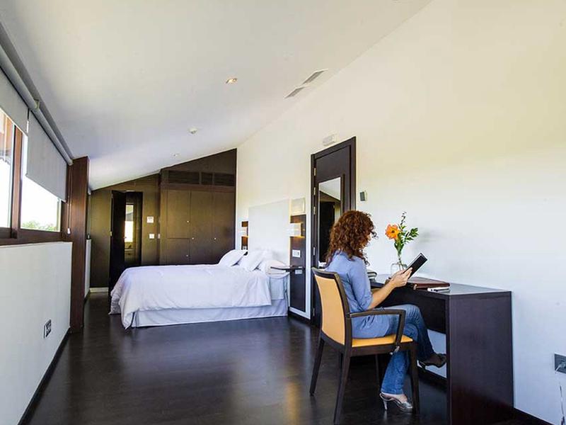 1B5D4AF32D15D1DC74F8C341C63814C4