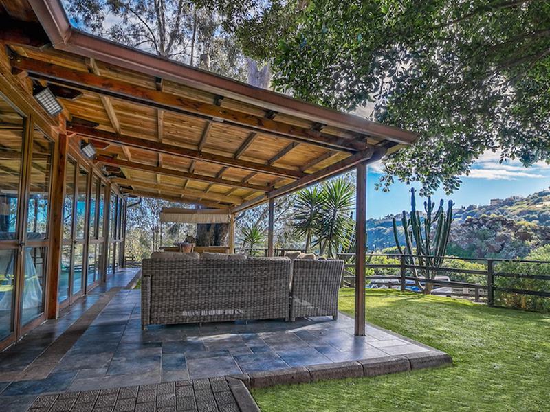 42CB3432D2A89F6F48332D859EC7F53D