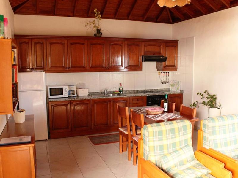 35CA319D767BA0B26DD050FA0850F4DD