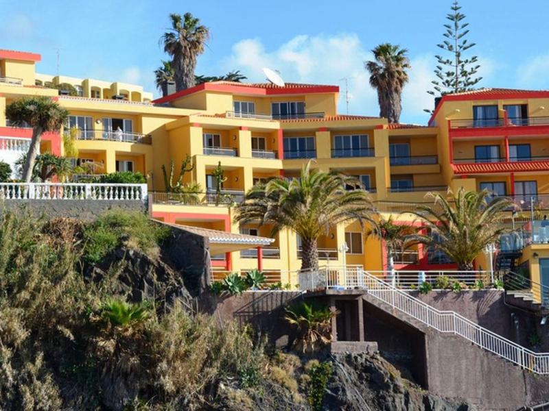 16F2C86B61E9F8481449DBA88BCAFC6D