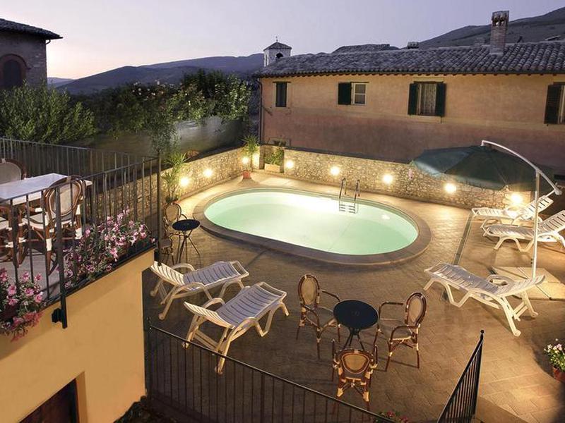 1A530CA1AFFF234DC3043A9E75A0B7B8