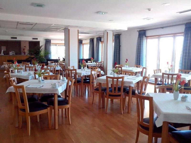 E53427F615FF0AABFB496CE4CACCD03B