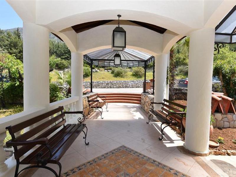 A84D3155ED2FC0116AADD3CB4609371B