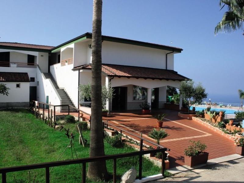 46F8D10110A9D5431C6D7148CB081383