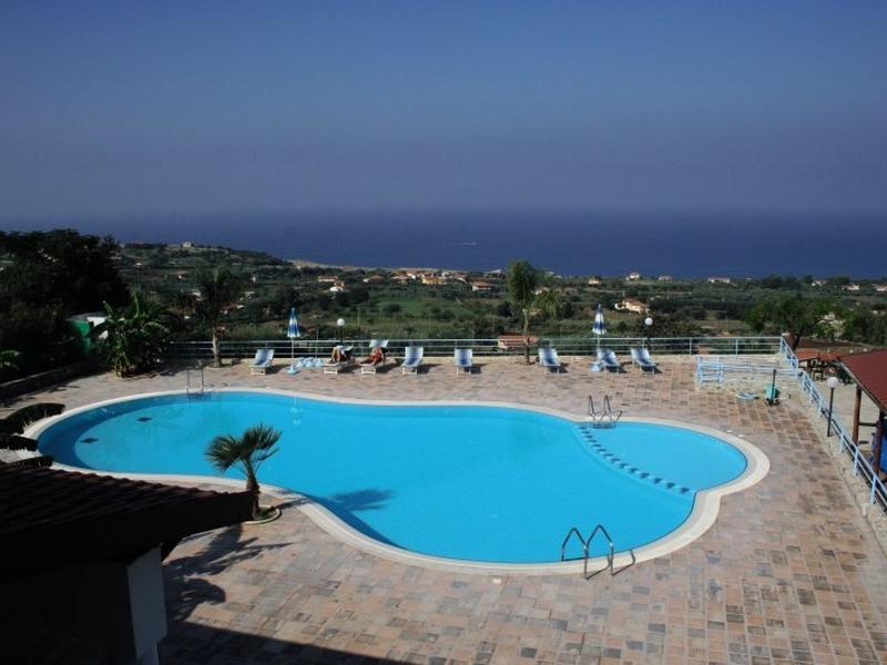 34D416A1D1125D13FB7A5BB114240EDB