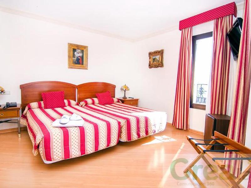 FEA27593A5B517C7C041663CA429F4ED