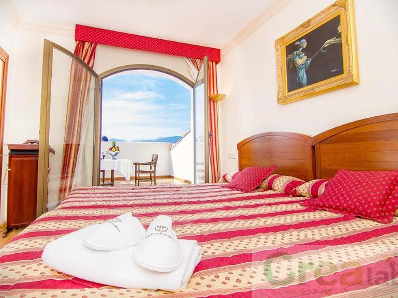 C37F5FDA00EA133B0B84931E1D6086E1