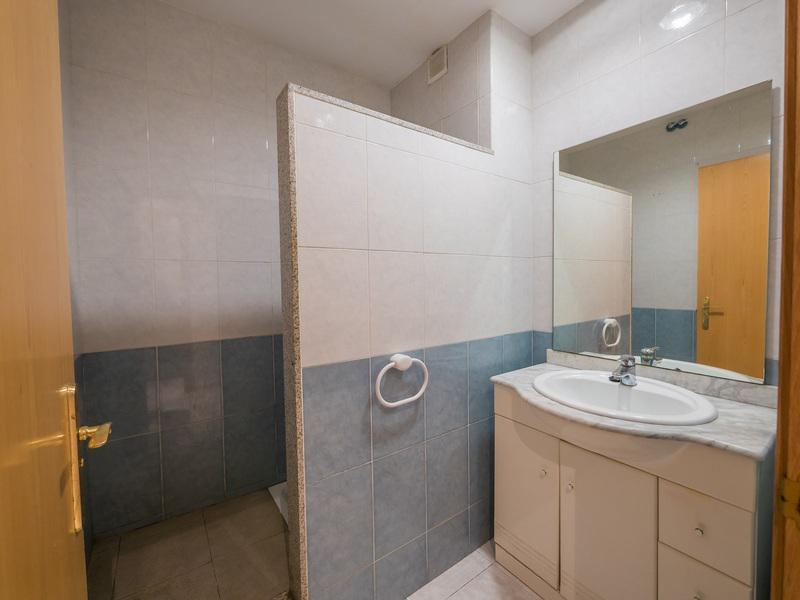 A1458F1DC0A84419F252D7280B8A7170