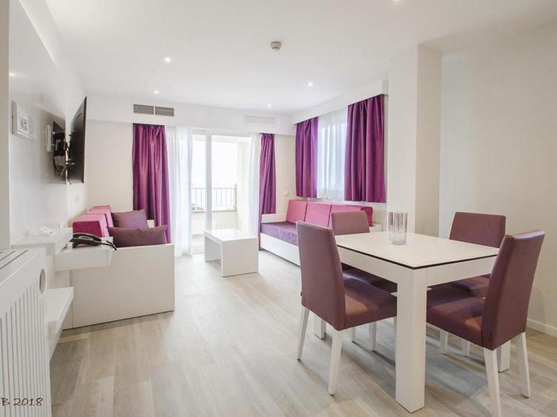 592B0E5936D011FBB0B139ADCDA3CDC2