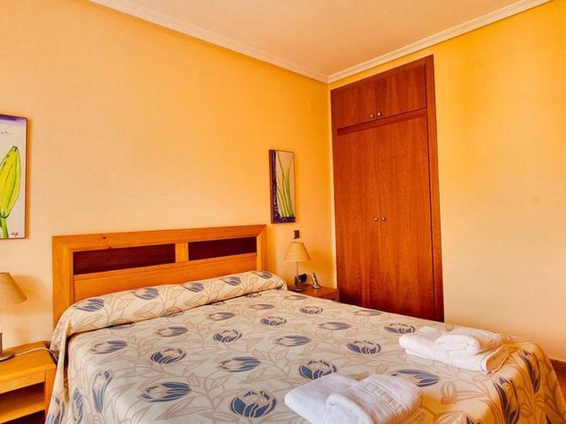 4A9C3E8DF2ADC4622FEE3847F4381739