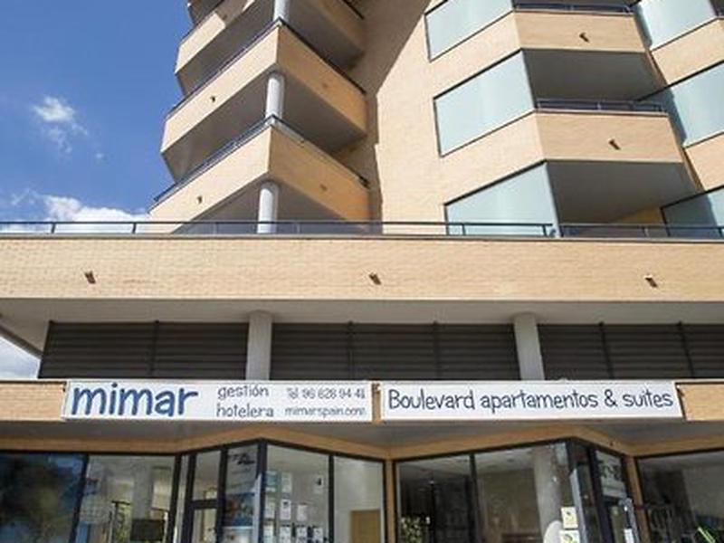 F2E3FFDCB22F24C3C625985C106BB2A2