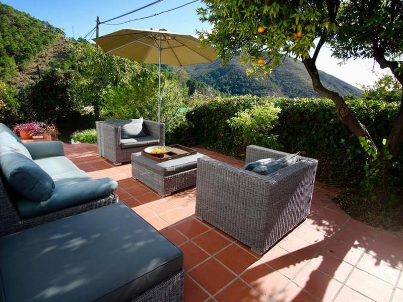 437140DEF50B1D26B3173A7FB160AE7D