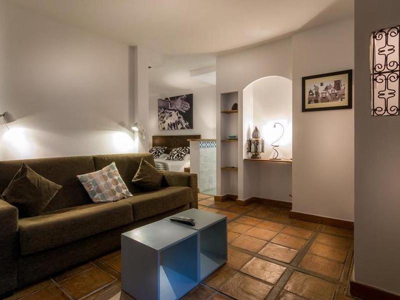 00FDCDA2FAA6465BD89CEB925E1F3CDC