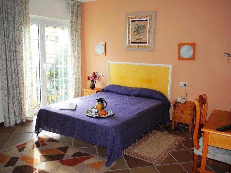 73F5AA5863E9426A0894DC379BBB6420