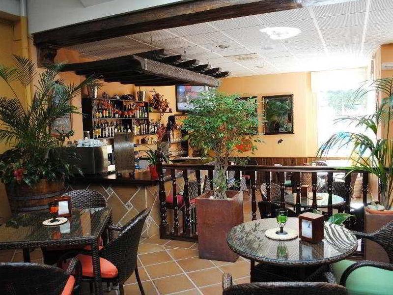 FDB3A52B1626805FD782663E55F30631