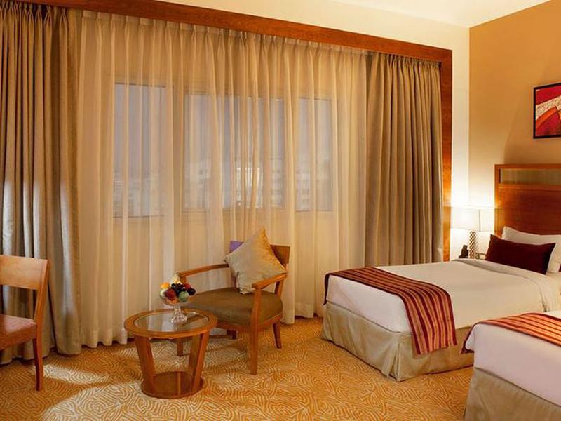 85770BD8A477AABF958200AE0083AE6E