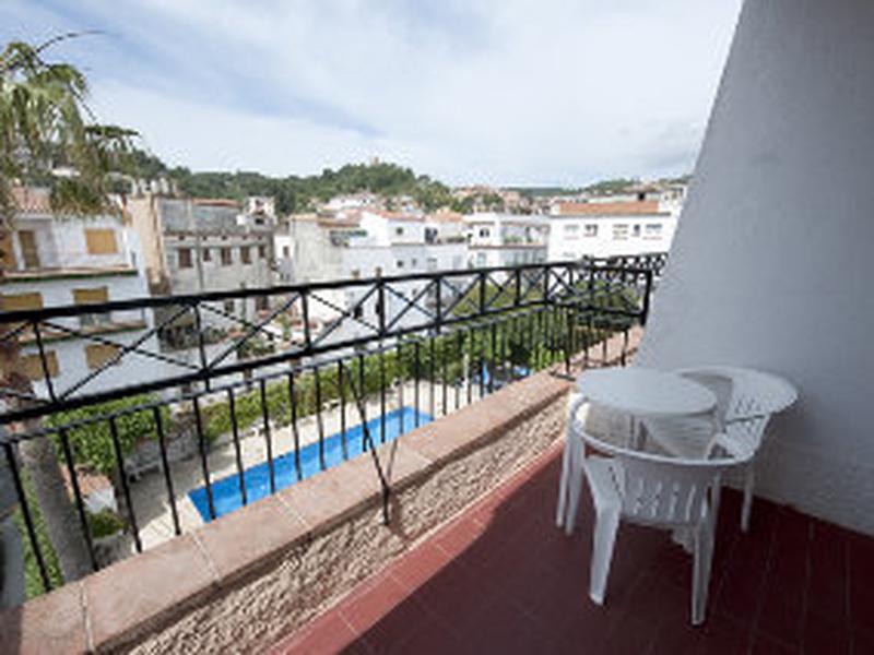 FDA3E83AB22E02F340D98887ABB22FDA