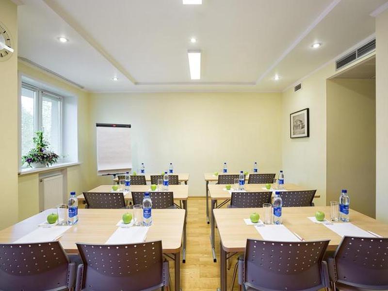 C8D0CFD74353CB6F93886244D7D9777D