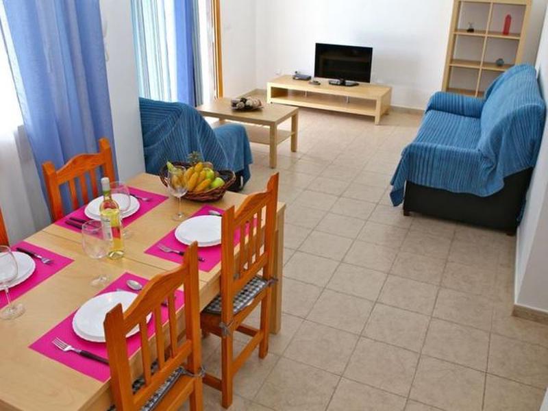 D61884D55A91E136CC1B9DD8B7B39332