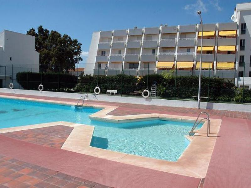 B6D809106E6CD6D7E97E1F8C76962162