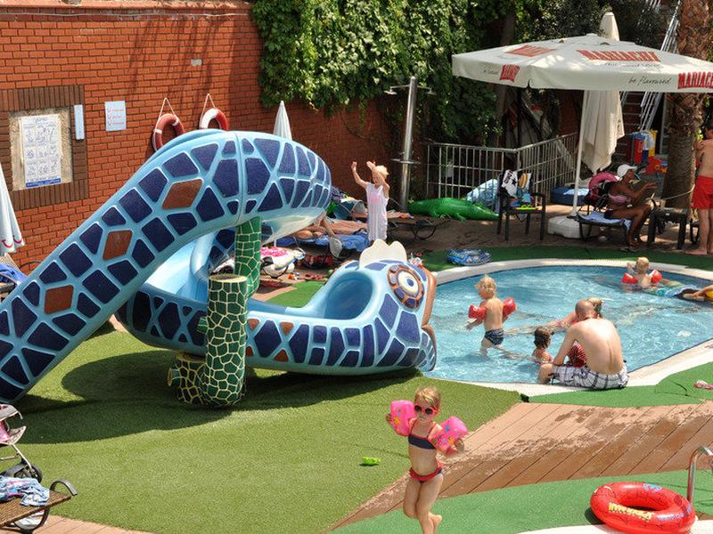 EB65BBEBA6E04F429E26AF4A549E21EC