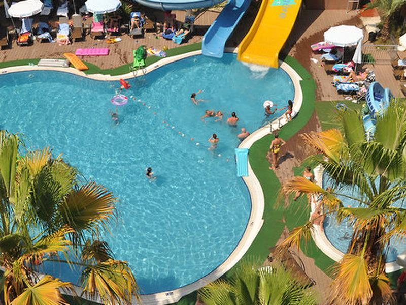 F860D16536F9DD5A64C3E8AC58B8E801