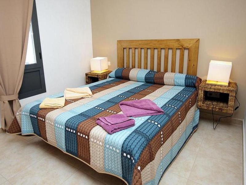 810A595CEF2FCC7F9D3CF4A526C19C21