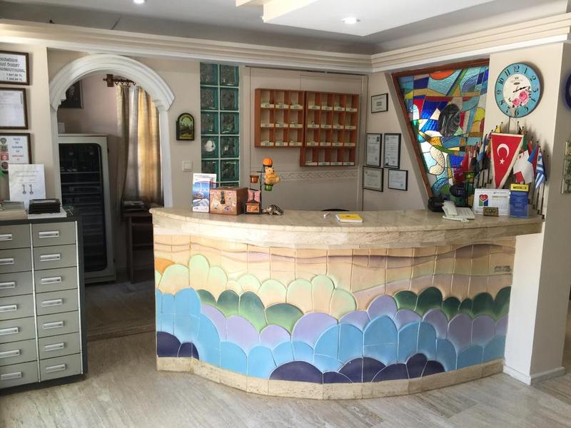 26E255D76597F3960D39E8DFB050615C