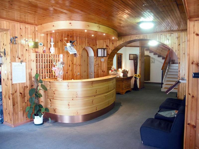 CFA3B5954A406CC8E8C31DA4BA924B0E